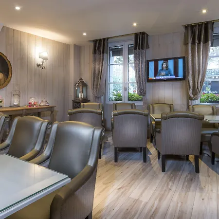 Hotel Cluny Square Parigi