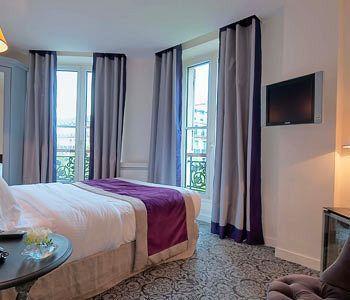Cluny Square 3* Parigi